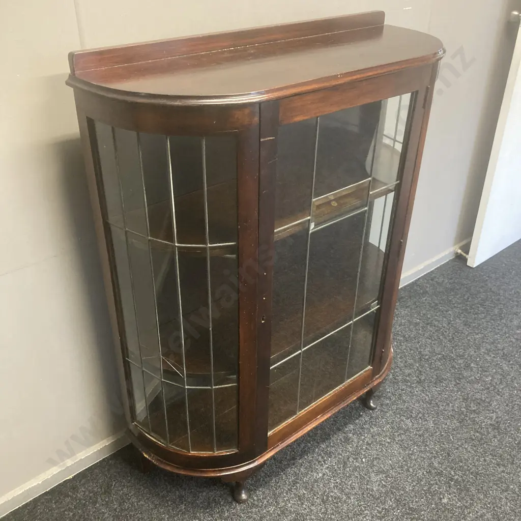 Vintage Leadlight Bow Front Cabinet (Leadlight Cracked, Signs Of Borer, Locked & No Key). H117 W94 D32cm Image 1++